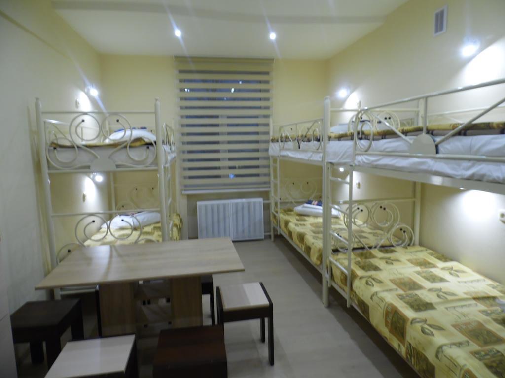 Hotel Sport Minsk Esterno foto