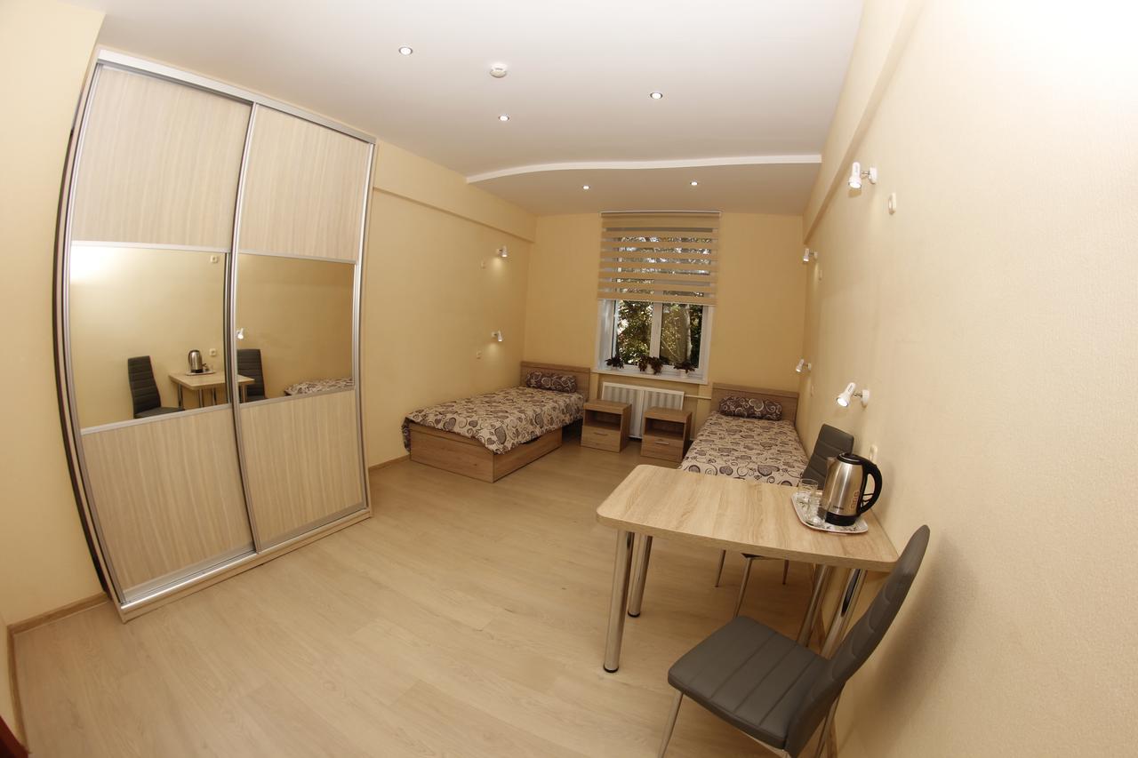 Hotel Sport Minsk Esterno foto